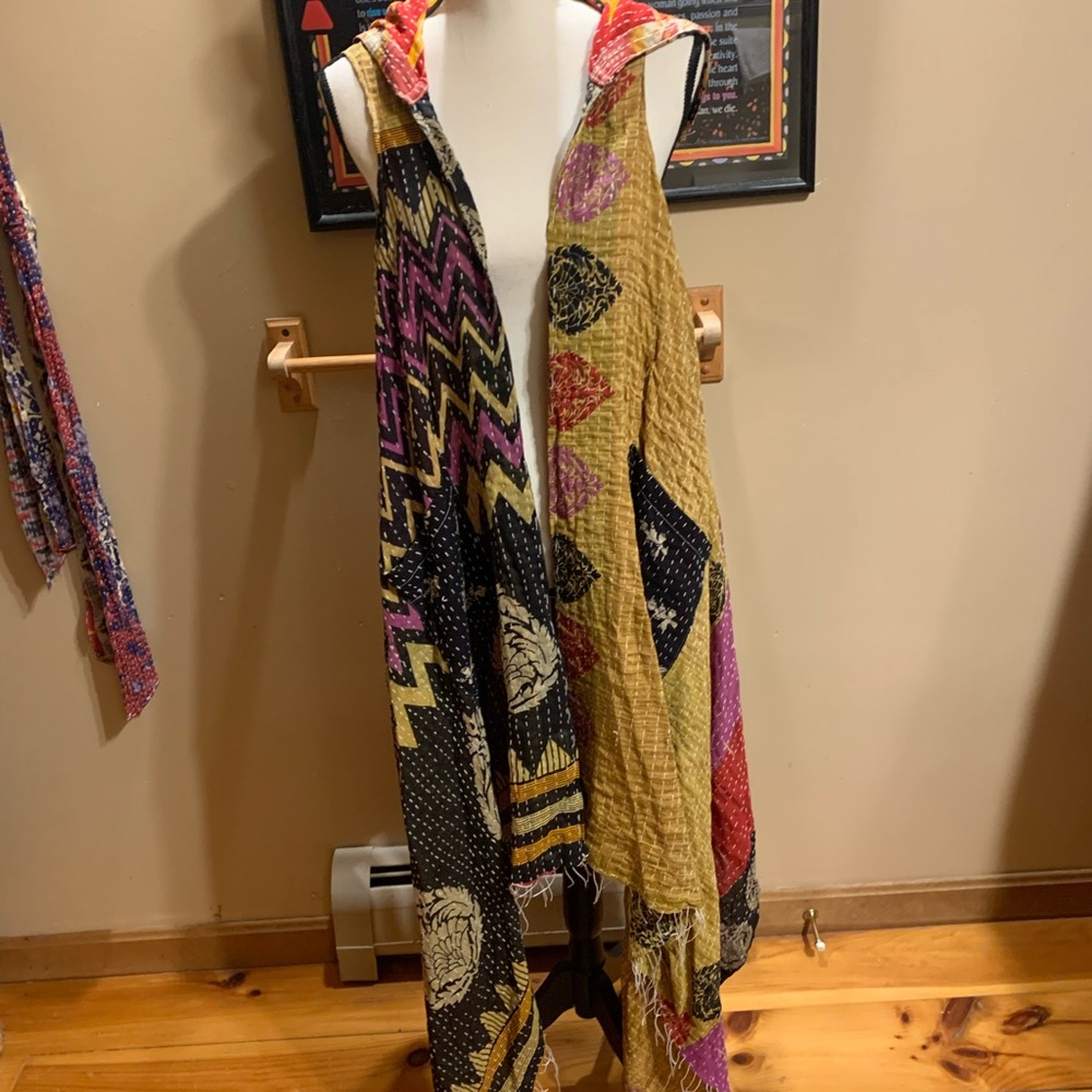 Kantha bae Tunic